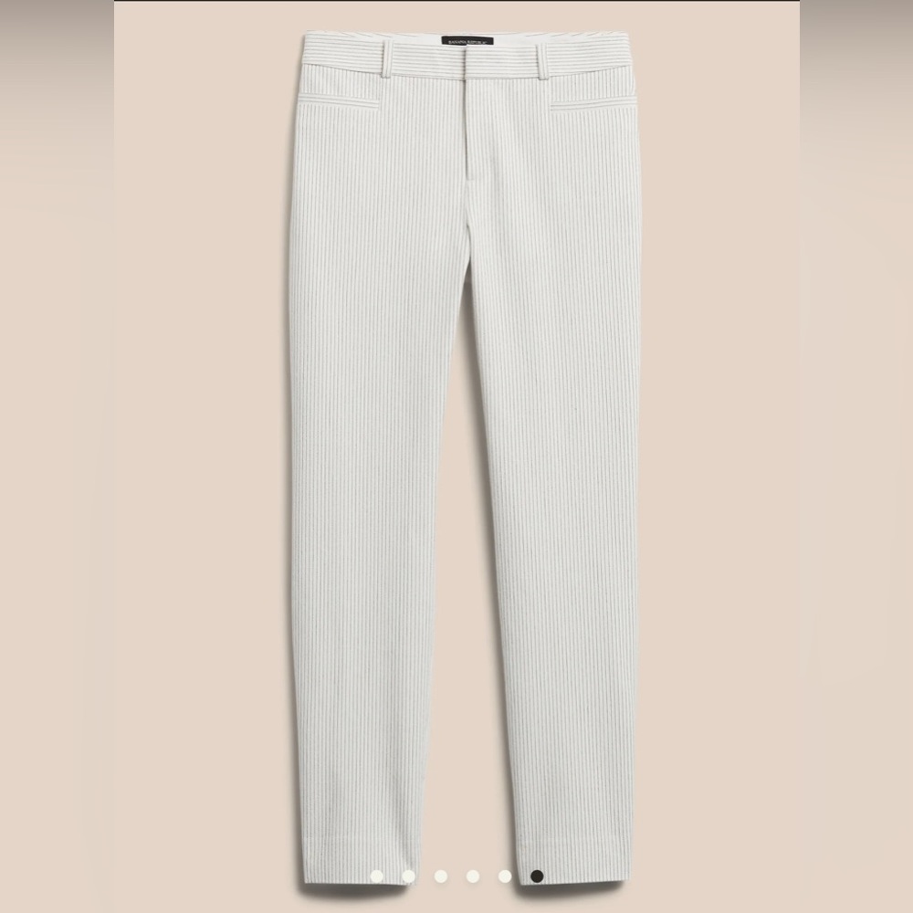 Banana Republic Sloan Mid-Rise Pants in Cream